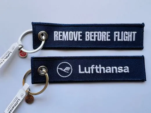 Remove Before Flight Lufthansa