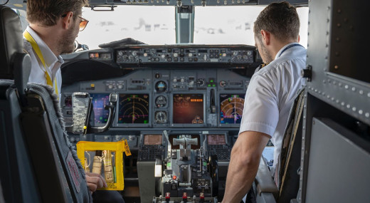 LH Cosmetics Liquidbag