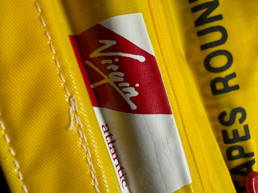 Schwimmweste Virgin Atlantic