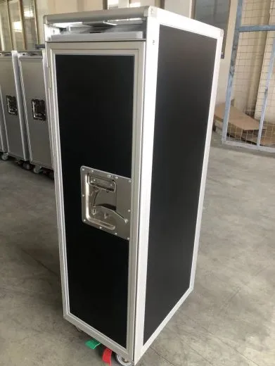 Flugzeugtrolley Wein Edition