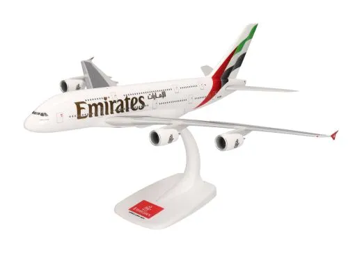 Emirates Airbus A380 – A6-EOH