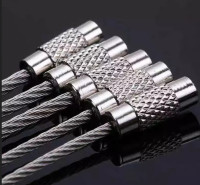 Crew Label Befestigung