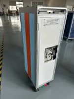 Flugzeugtrolley mit Werbedruck