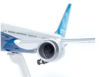Boeing 777-9 klappbare Wing Tips 1:200