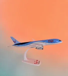 TUI Boeing 787-8 Scale 1:250